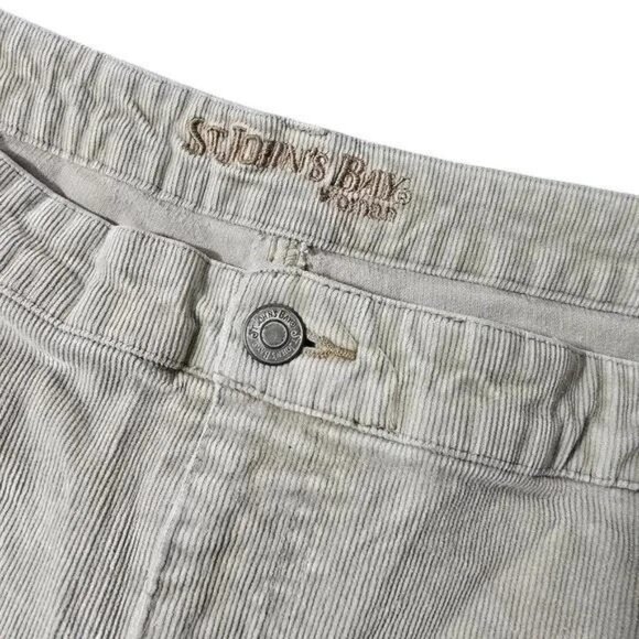 St. John’s Bay Corduroy Pants Women’s 18W Gray Bootcut Stretch Y2K Clean - Picture 6 of 11